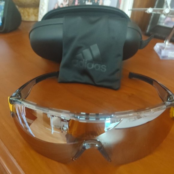 ADIDAS SUN GLASSES - Picture 2 of 4